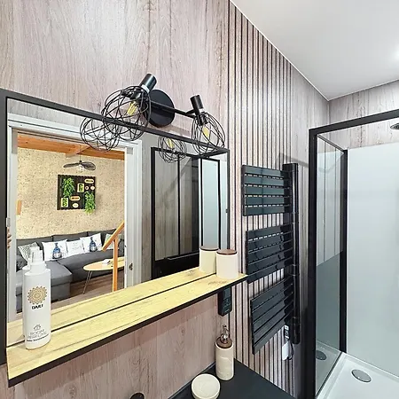 Nuit D'or - Paolena - Sejour & Pro Apartment *